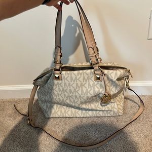 Michael kors bag
